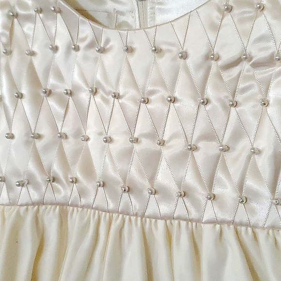 NWT Cinderella by Special Occasions 18M Cream Dress - Picture 3 of 9